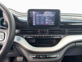 33140 : Hyundai Bordeaux Sud Villenave d'Ornon - Sipa Automobiles - FIAT 500e BERLINE Passion - 500 III - Blanc - Automate à fonct. Continu - Courant électrique