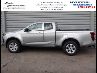 52000 : Hyundai Chaumont - Garage Michel Bazin - ISUZU D-Max - D-Max - Mercury Silver Metallic - Transmission intégrale enclenc - Diesel