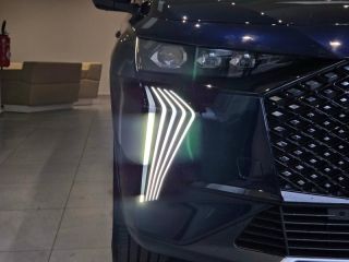 78000 : Hyundai Versailles - SOCOHY - DS DS 7 - DS 7 - Bleu - Traction - Hybride rechargeable : Essence/Electrique