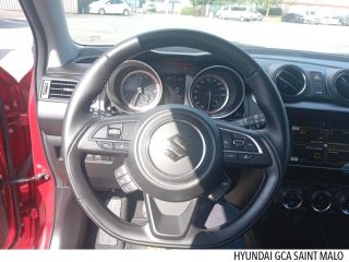 35400 : Hyundai Saint-Malo - GCA - SUZUKI Swift - Swift - Rouge - Traction - Essence/Micro-Hybride