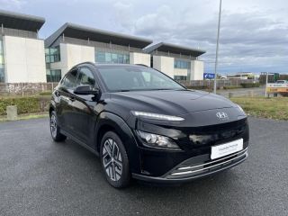 28600 : Hyundai Chartres - Alliance Automobile - HYUNDAI Kona - Kona - Phantom Black Métal - Traction - Electrique