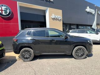 04100 : Hyundai Manosque - Pedinielli - JEEP COMPASS S - COMPASS II - NOIR - Boîte automatique - Essence / Courant électrique