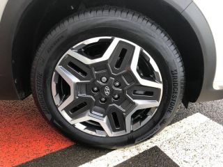 14100 : Hyundai Lisieux - Trajectoire Automobiles - HYUNDAI Santa Fe - Santa Fe - Typhon Silver Métal - Traction - Hybride : Essence/Electrique