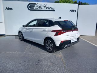 30100 : Hyundai Alès - Auto Hall - HYUNDAI i20 Intuitive - i20 III - Blanc - Automate sequentiel - Essence sans plomb
