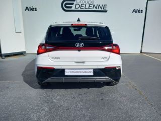 30100 : Hyundai Alès - Auto Hall - HYUNDAI i20 Intuitive - i20 III - Blanc - Automate sequentiel - Essence sans plomb