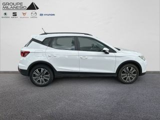 13300 : Hyundai Salon de Provence - Cap Milanesio - SEAT ARONA Copa - ARONA (05/2021-10/2025) - BLANC - Boîte manuelle - Essence sans plomb