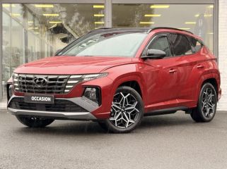 57200 : Hyundai Sarreguemines - Theobald Automobiles - HYUNDAI Tucson - Tucson - Sunset Red Métal/Toit/rétros Black - Transmission intégrale - Hybride rechargeable : Essence/Electrique