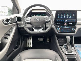 33140 : Hyundai Bordeaux Sud Villenave d'Ornon - Sipa Automobiles - HYUNDAI IONIQ Executive - IONIQ - Gris - Automate sequentiel - Essence / Courant électrique