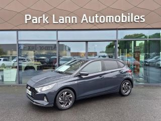 56000 : Hyundai Vannes - Park Lann Automobiles - HYUNDAI i20 - i20 - Aurora Grey Métal - Traction - Essence/Micro-Hybride