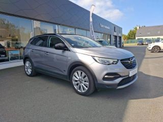 56600 : Hyundai Lorient - Auto Océane - OPEL Grandland X - Grandland X - Gris Quartz - Transmission intégrale - Hybride rechargeable : Essence/Electrique