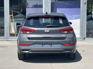 57100 : Hyundai Thionville - Théobald Automobiles - HYUNDAI i30 - i30 - Ecotronic Grey métal - Traction - Essence