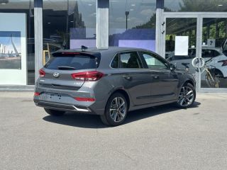 57100 : Hyundai Thionville - Théobald Automobiles - HYUNDAI i30 - i30 - Ecotronic Grey métal - Traction - Essence