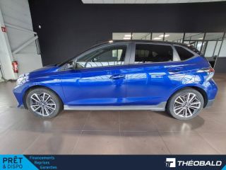 57685 : Hyundai Metz - Theobald Automobiles - HYUNDAI i20 - i20 - Intense Blue Métal/Toit/rétro Black - Traction - Essence/Micro-Hybride