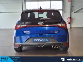 57685 : Hyundai Metz - Theobald Automobiles - HYUNDAI i20 - i20 - Intense Blue Métal/Toit/rétro Black - Traction - Essence/Micro-Hybride