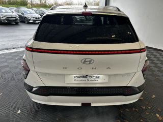 85000 : Hyundai MoceanRent | La Roche-sur-Yon - Océane Auto - HYUNDAI KONA Creative - KONA II - Blanc - Automate sequentiel - Essence / Courant électrique