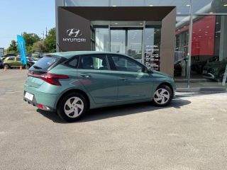 72100 : Hyundai Le Mans - GCH LE MANS - HYUNDAI i20 - i20 - Mangrove Green Métal - Traction - Essence