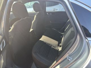 89100 : Hyundai Sens - APS - KIA Ceed - Ceed - Gris Eclipse métallisé - Traction - Essence