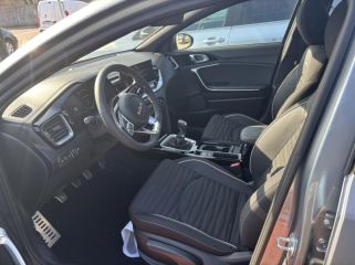 89100 : Hyundai Sens - APS - KIA Ceed - Ceed - Gris Eclipse métallisé - Traction - Essence