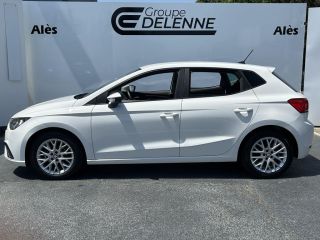 30100 : Hyundai Alès - Auto Hall - SEAT IBIZA Urban - IBIZA V - Blanc - Boîte manuelle - Essence sans plomb