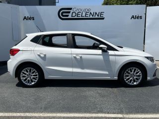 30100 : Hyundai Alès - Auto Hall - SEAT IBIZA Urban - IBIZA V - Blanc - Boîte manuelle - Essence sans plomb