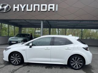 64100 : Hyundai Bayonne - Oceanic Auto - TOYOTA Corolla - Corolla - Blanc Pur - Traction - Hybride : Essence/Electrique