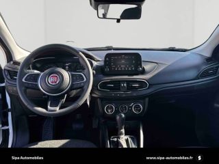 33260 : Hyundai Arcachon - Sipa Automobiles - FIAT TIPO SW MY23 Cross - TIPO II - Blanc - Boîte automatique - Essence sans plomb