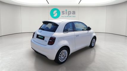 33140 : Hyundai Bordeaux Sud Villenave d'Ornon - Sipa Automobiles - FIAT 500e BERLINE MY22 SERIE 1 STEP 2 Action Plus - 500 III ELECTRIQUE - Blanc - Automate à fonct. Continu - Courant électrique