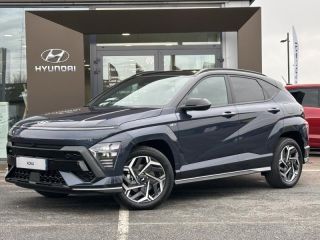 57200 : Hyundai Sarreguemines - Theobald Automobiles - HYUNDAI Kona - Kona - Denim Blue prl mtl/Toit/rétros Black - Traction - Hybride : Essence/Electrique