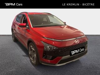 94270 : Hyundai Kremlin-Bicêtre - BPM Cars - HYUNDAI Bayon - Bayon - Dragon Red Métal - Traction - Essence