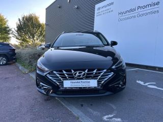 14100 : Hyundai Lisieux - Trajectoire Automobiles - HYUNDAI i30 SW - i30 SW - Phantom Black Métal - Traction - Essence/Micro-Hybride