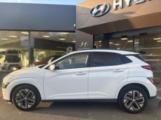 50300 : Hyundai Avranches - GCA - HYUNDAI Kona - Kona - Chalk White Métal - Traction - Electrique