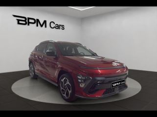94270 : Hyundai Kremlin-Bicêtre - BPM Cars - HYUNDAI Kona - Kona - Ultimate Red métallisé - Traction - Hybride : Essence/Electrique