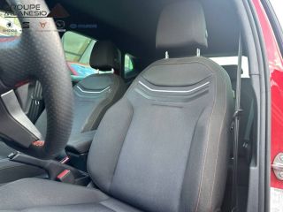 13730 : Hyundai Marignane - Cap Milanesio - SEAT IBIZA FR - IBIZA V - rouge - Automate sequentiel - Essence sans plomb