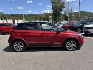 04100 : Hyundai Manosque - Pedinielli - HYUNDAI i20 ACTIVE Active - i20 II - Rouge - Boîte séquentielle - Essence sans plomb