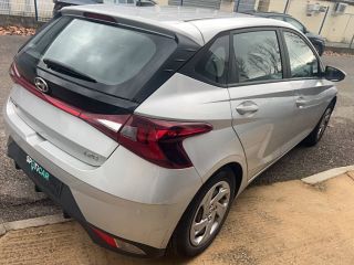 04100 : Hyundai Manosque - Pedinielli - HYUNDAI i20 Initia - i20 III - Gris - Boîte manuelle - Essence sans plomb