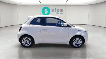 33140 : Hyundai Bordeaux Sud Villenave d'Ornon - Sipa Automobiles - FIAT 500 NOUVELLE MY23 SERIE 2 Nouvelle 500 - 500 NOUVELLE MY23 SERIE 2 (09/2022) - BLANC - Automate à fonct. Continu - Courant électrique