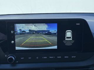 33110 : Hyundai Bordeaux Nord Le Bouscat - Sipa Automobiles - HYUNDAI i20 Creative - i20 (08/2023) - BLANC - Automate sequentiel - Essence sans plomb