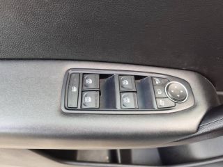 59640 : Hyundai Dunkerque - Europ'Auto - RENAULT Captur - Captur - Gris Highland - Traction - Diesel
