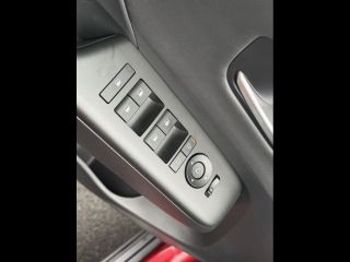 19100 : Hyundai Brive-la-Gaillarde - Garage Pouget - HYUNDAI Kona - Kona - Ultimate Red métallisé - Traction - Hybride : Essence/Electrique