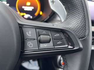 33140 : Hyundai Bordeaux Sud Villenave d'Ornon - Sipa Automobiles - ALFA ROMEO TONALE Veloce - TONALE - Bleu - Boîte automatique - Essence / Courant électrique