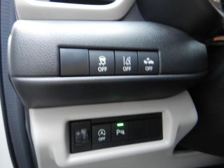 52000 : Hyundai Chaumont - Garage Michel Bazin - SUZUKI Swift - Swift - Pure White Pearl Metal - Traction - Essence/Micro-Hybride