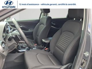 56000 : Hyundai Vannes - Park Lann Automobiles - HYUNDAI i30 SW - i30 SW - Abyss Black métal - Traction - Essence