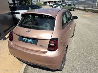 04100 : Hyundai Manosque - Pedinielli - FIAT 500e BERLINE MY22 SERIE 1 STEP 1 Action Plus - 500 III ELECTRIQUE - Rose Gold - Automate à fonct. Continu - Courant électrique