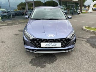 56000 : Hyundai Vannes - Park Lann Automobiles - HYUNDAI i20 - i20 - Meta Blue Métal - Traction - Essence