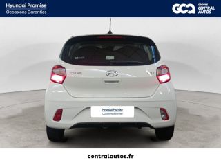69190 : Hyundai Lyon Sud - Groupe Central Autos - HYUNDAI i10 Initia - i10 III - Blanc - Boîte manuelle - Essence sans plomb