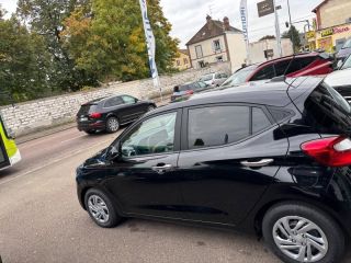 89100 : Hyundai Sens - APS - HYUNDAI i10 - i10 - Phantom Black Métal - Traction - Essence