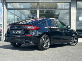 57200 : Hyundai Sarreguemines - Theobald Automobiles - HONDA Civic - Civic - Noir Cristal Nacré - Traction - Hybride : Essence/Electrique