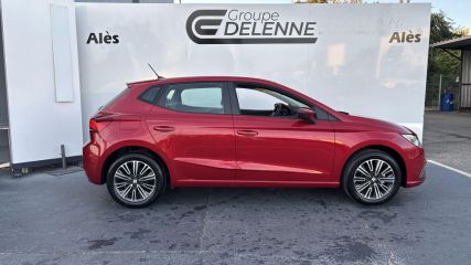 30100 : Hyundai Alès - Auto Hall - SEAT IBIZA Copa - IBIZA V - Rouge - Boîte manuelle - Essence sans plomb