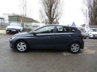 91100 : Hyundai Corbeil-Essonnes - CAP Fournier - HYUNDAI i20 Initia - i20 III - Gris - Boîte manuelle - Essence sans plomb