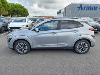 56000 : Hyundai Vannes - Park Lann Automobiles - HYUNDAI Kona - Kona - Shimmering Silver Métal - Traction - Electrique